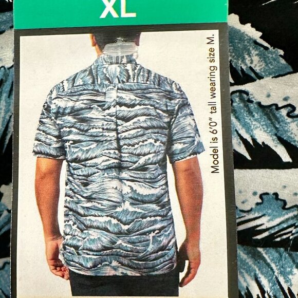 New Cooke Street Shirt Men's Size XL Ocean Waves Hawaiian Islands Button Down - Picture 11 of 13